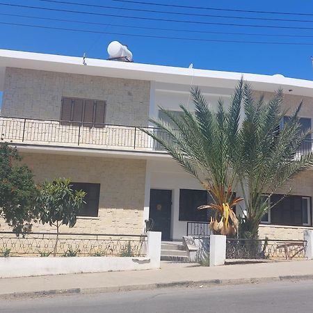 Secret Garden Guest House 04 Αμμόχωστος Εξωτερικό φωτογραφία